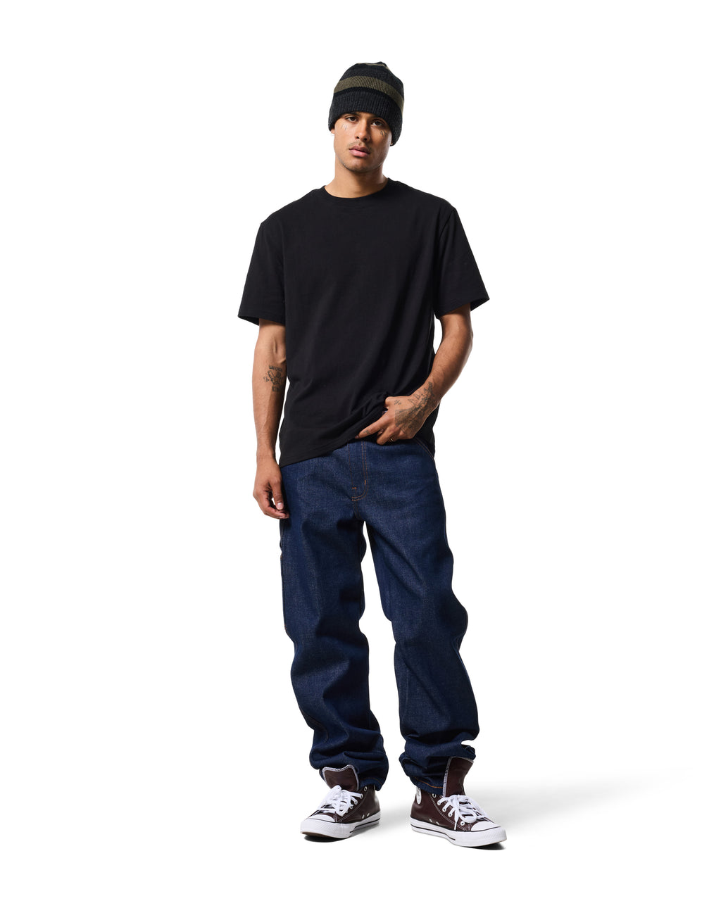210 CLASSIC TEE - JET BLACK