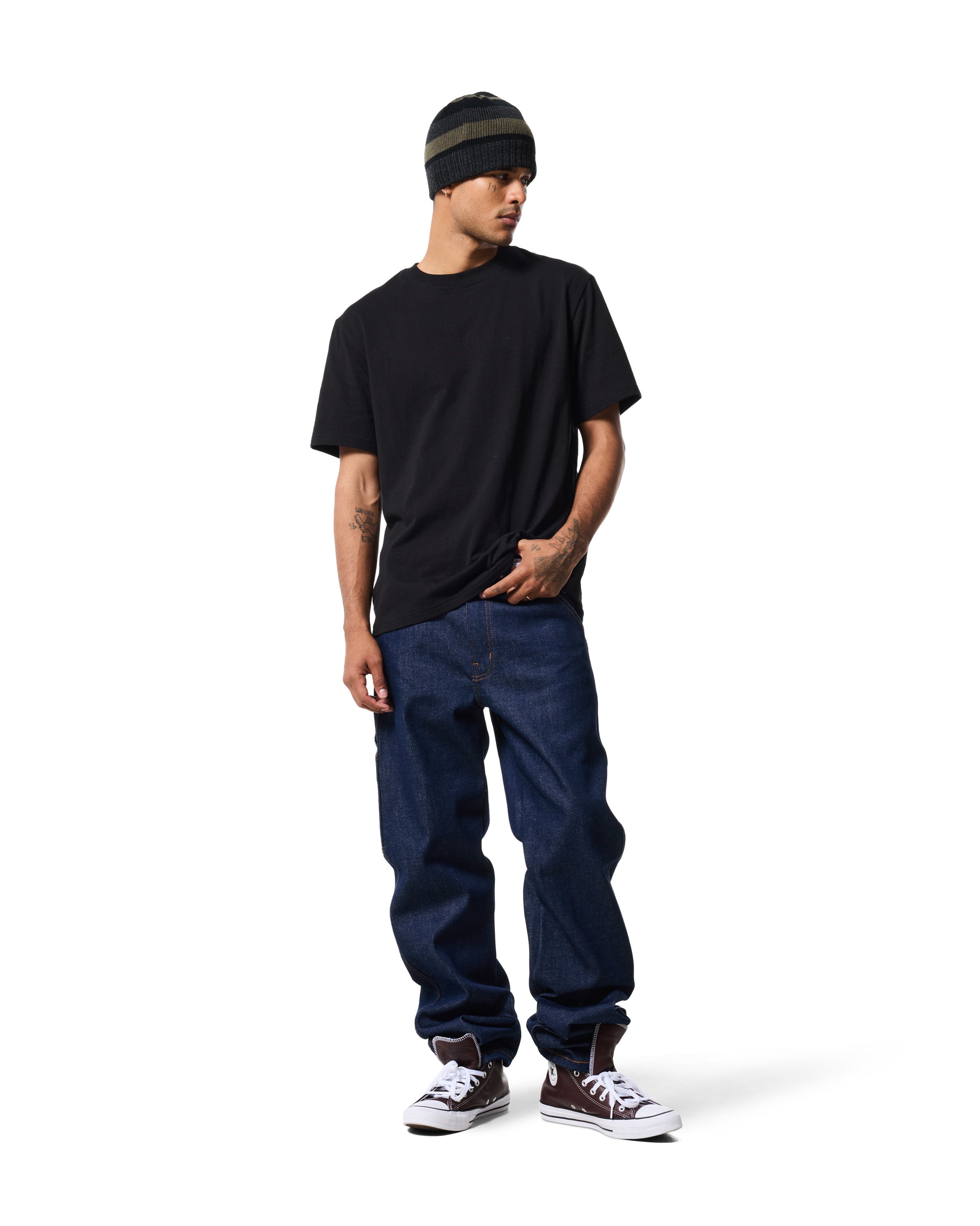 210 CLASSIC TEE - JET BLACK