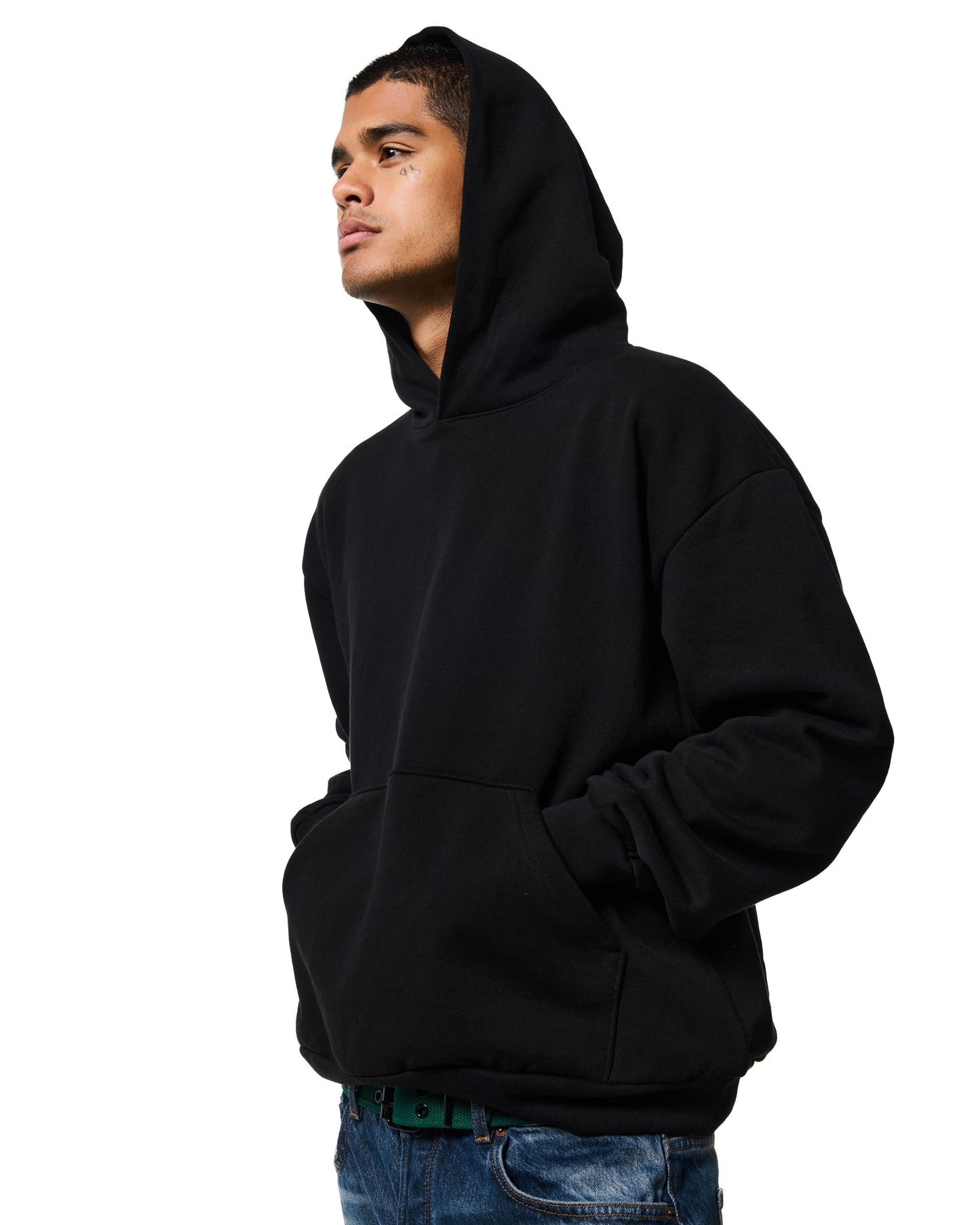 470GSM HEAVYWEIGHT HOODIE - JET BLACK
